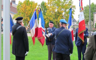 HOMMAGE AUX HARKIS